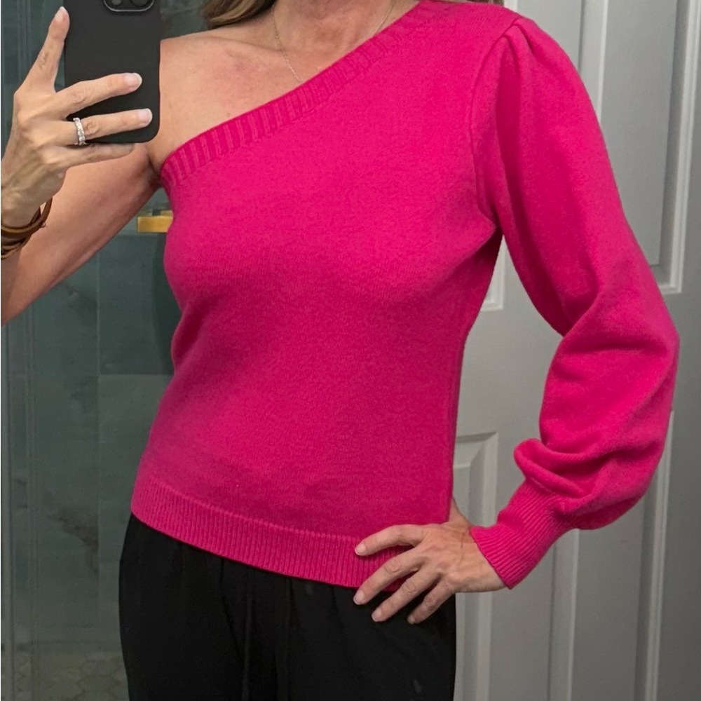 ee:some Pink Off-the-Shoulder Sweater with single puffed sleeve, women’s size M